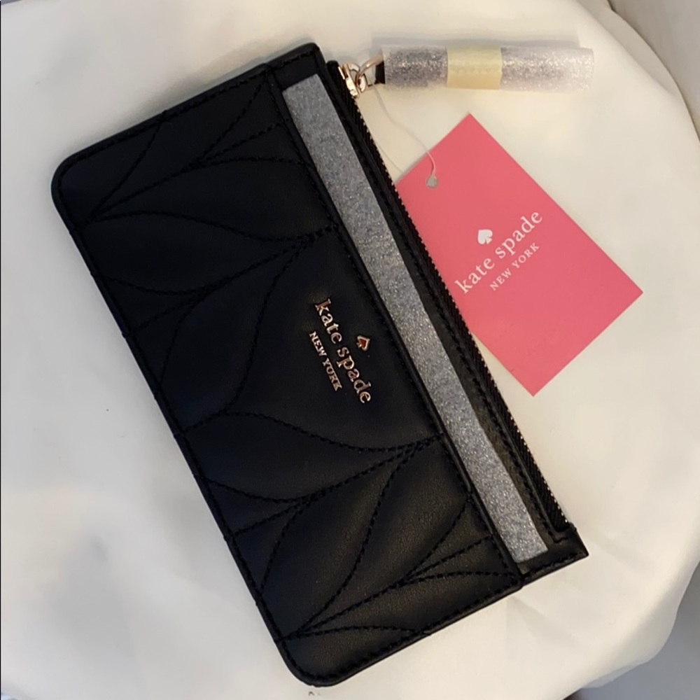 Kate Spade New York Leather black slim case wallet